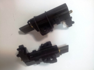 Spazzole Carboncini Motore Lavatrice adattabili Whirlpool Bosch Candy Ignis